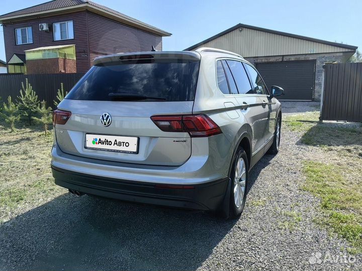 Volkswagen Tiguan 2.0 AMT, 2018, 90 000 км