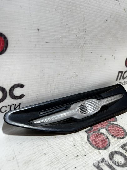 Повторитель поворотника левый Киа Рио 3