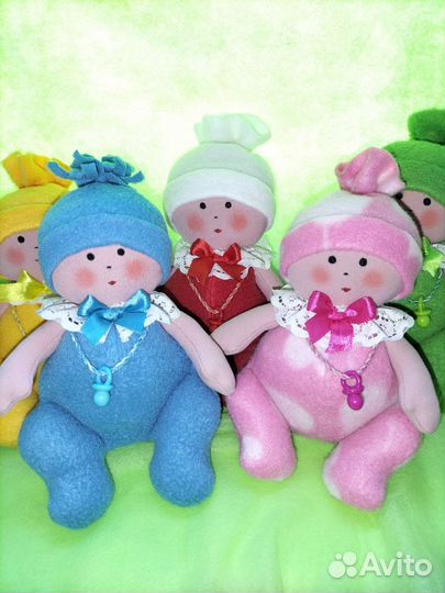 Игрушки куклы-пупсики руч.раб