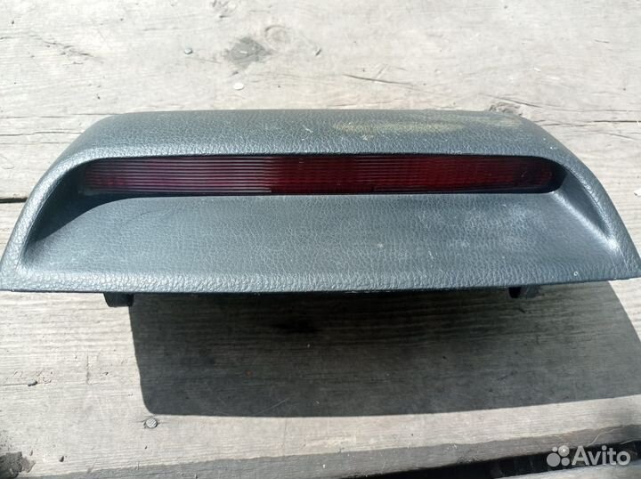 Дополнительный стоп сигнал