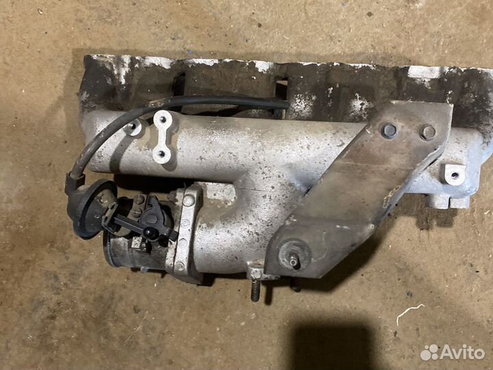 Коллектор впускной Kia Sorento 2.5 diesel