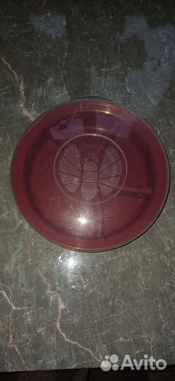 Тарелка-менажница