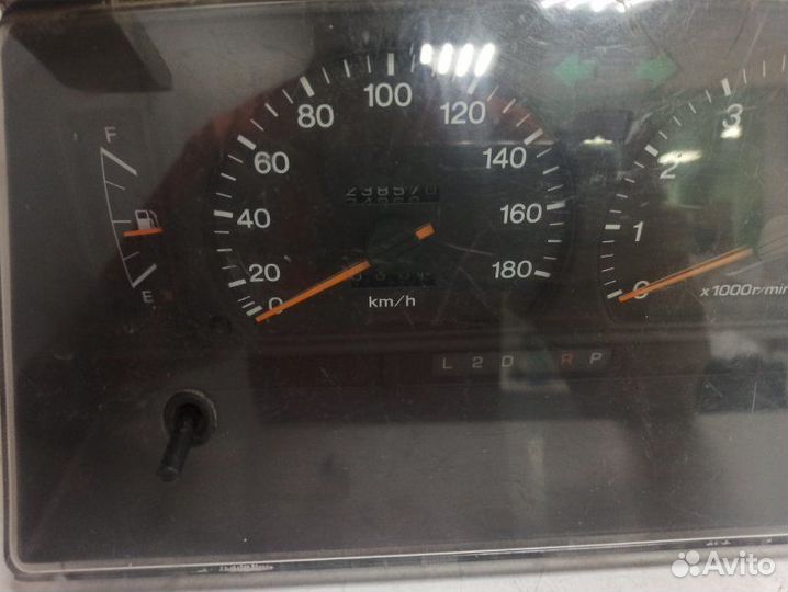 Панель приборов Toyota Crown GS131 1GFE 1991