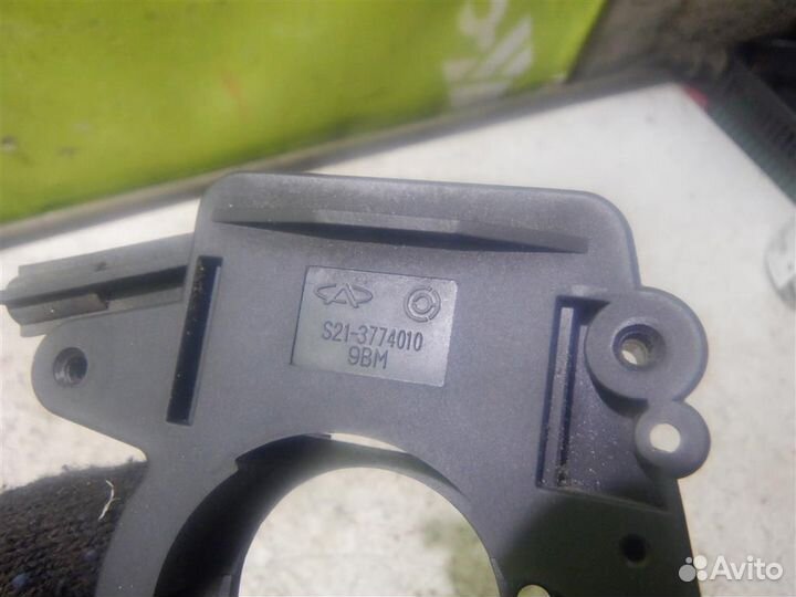 Кронштейн (сопут. товар) Чери QQ6 S21 07-10