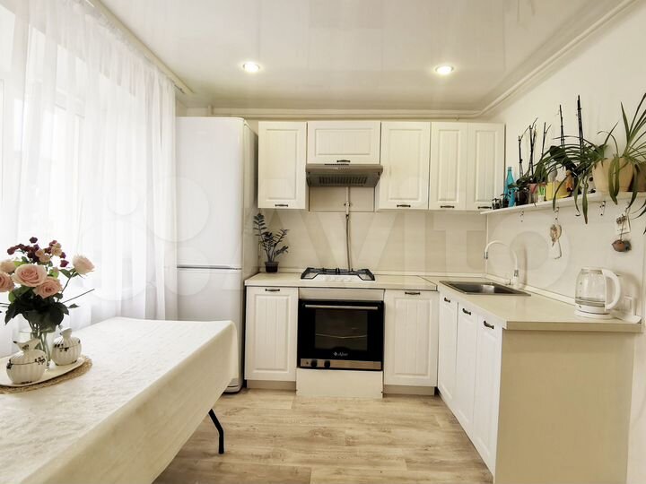 3-к. квартира, 77,4 м², 2/5 эт.