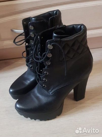 Ботильоны Guess