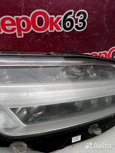 Фара передняя правая Volvo XC90 LA