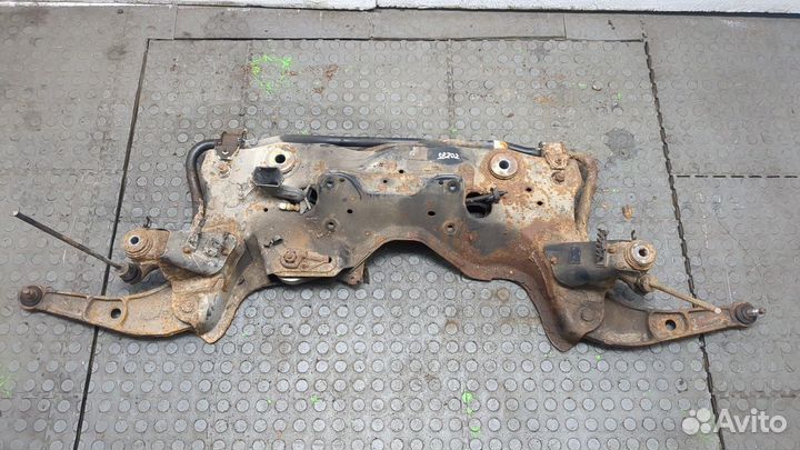 Балка подвески передняя Renault Safrane, 1995