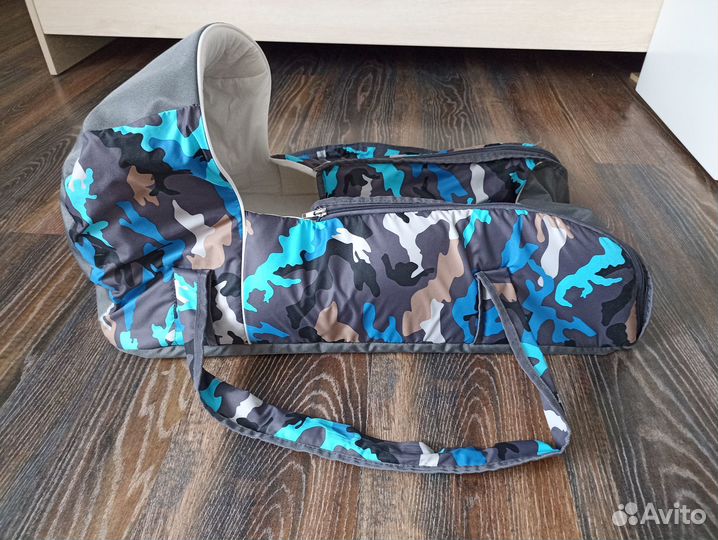 Переноска детская в отличном состоянии