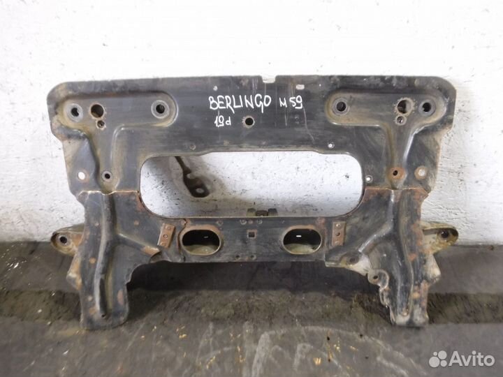 Балка подмоторная Citroen Berlingo M59