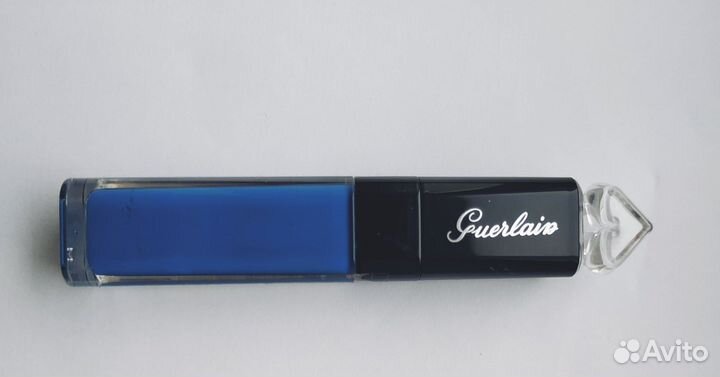 Guerlain La Petite Robe Noire помада