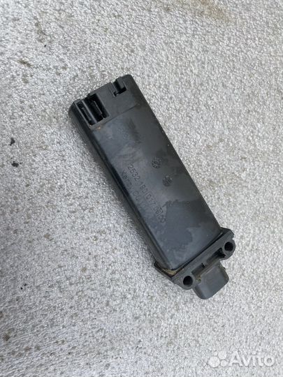 Антенна Audi A8 D3