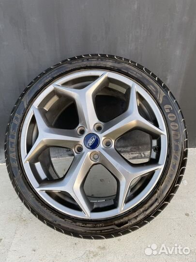 Летняя резина на дисках r18 Ford Focus ST