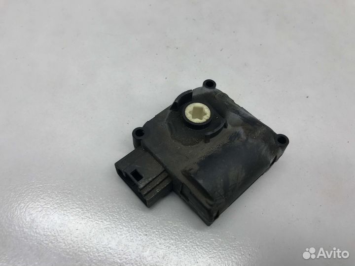 Сервопривод печки Audi A6 (C6) tfsi 2008 г.в