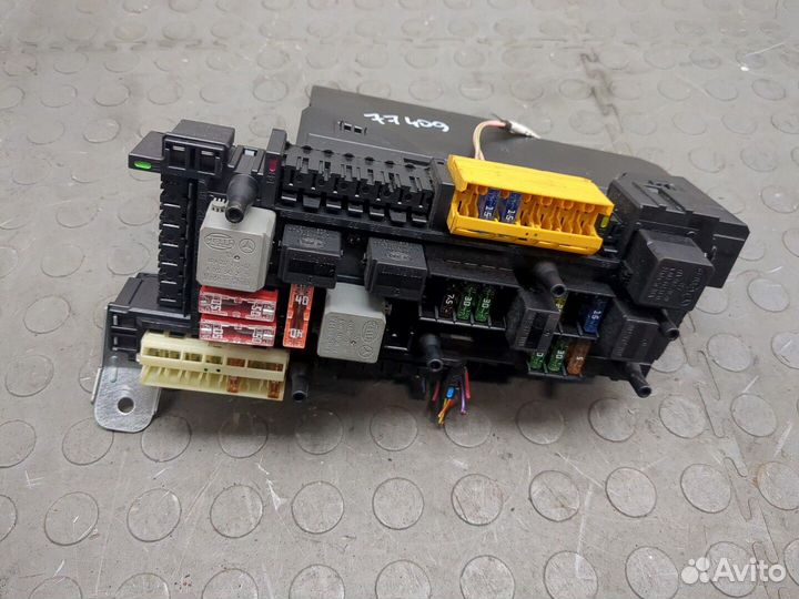 Блок предохранителей Mercedes C W204, 2009