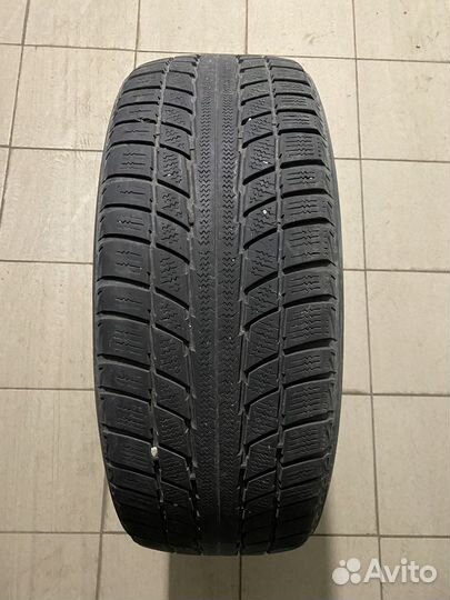Triangle TR777 235/60 R18 103H