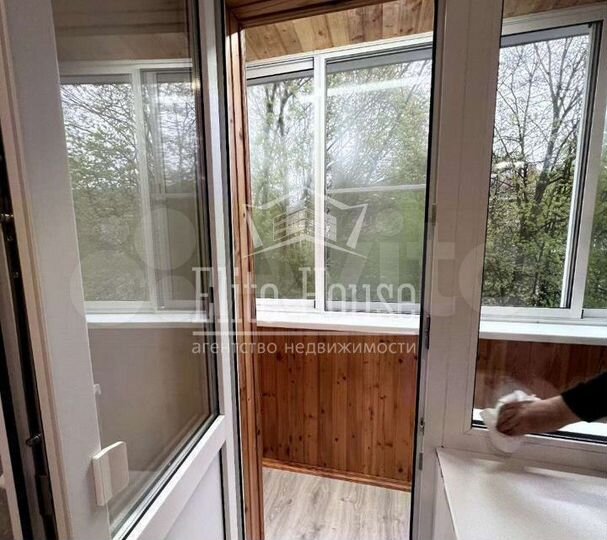 2-к. квартира, 44 м², 3/5 эт.