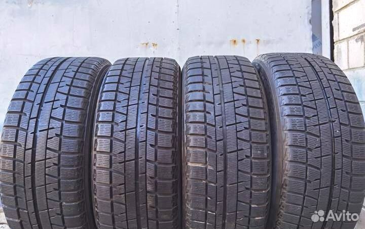 Yokohama Ice Guard IG50 225/50 R17 94Q