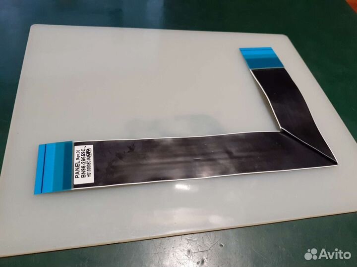 Шлейф lvds BN96-26659C