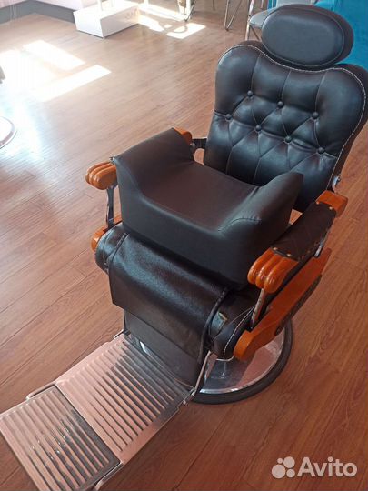 Сиденье детское для парикмахера