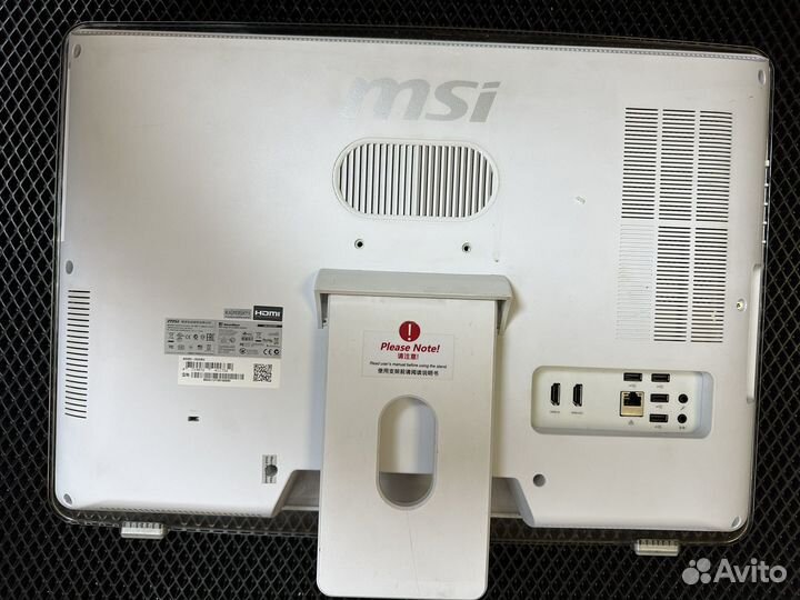 Шустрый моноблок msi ae222 core i3/8ram/ssd