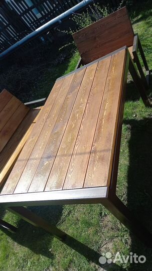 Стол в стиле лофт