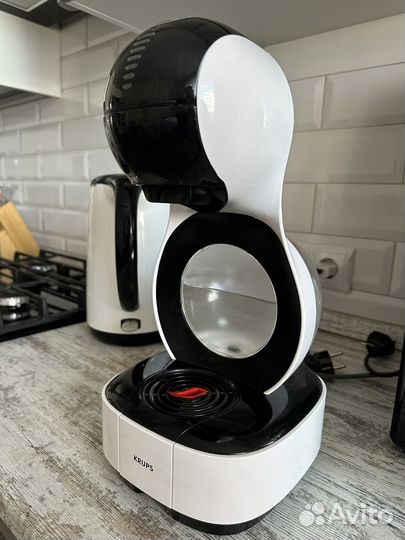 Кофемашина dolce gusto