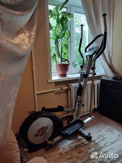 Эллиптический тренажер Novus бу