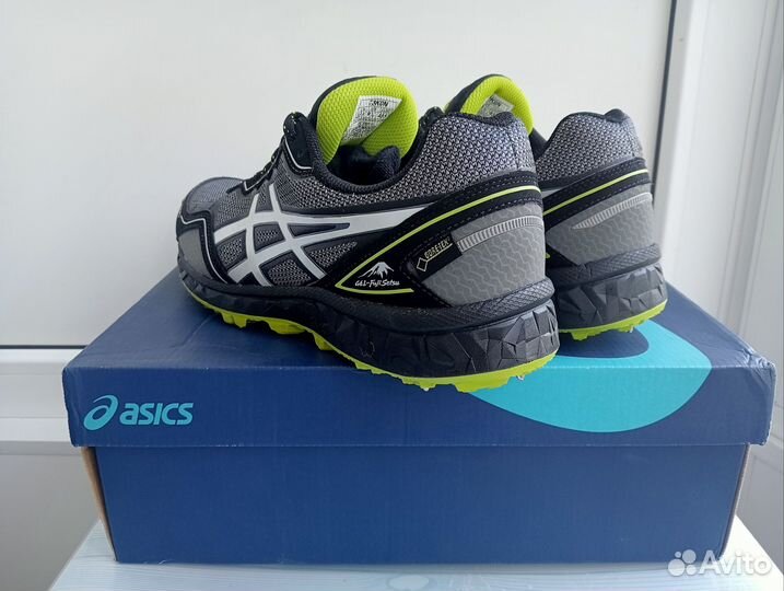 Кроссовки Asics Gel Fuji Setsu Gore-Tex Шипованные