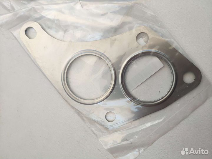 Прокладка выпускного коллектора Subaru 44011FE010