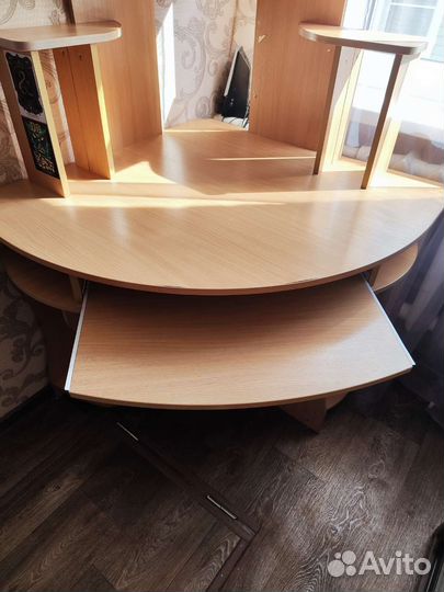 Компьютерный стол бу