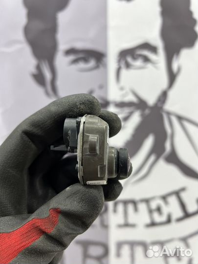 Камера в боковое зеркало BMW F30 F31 F32 F33 F34 F