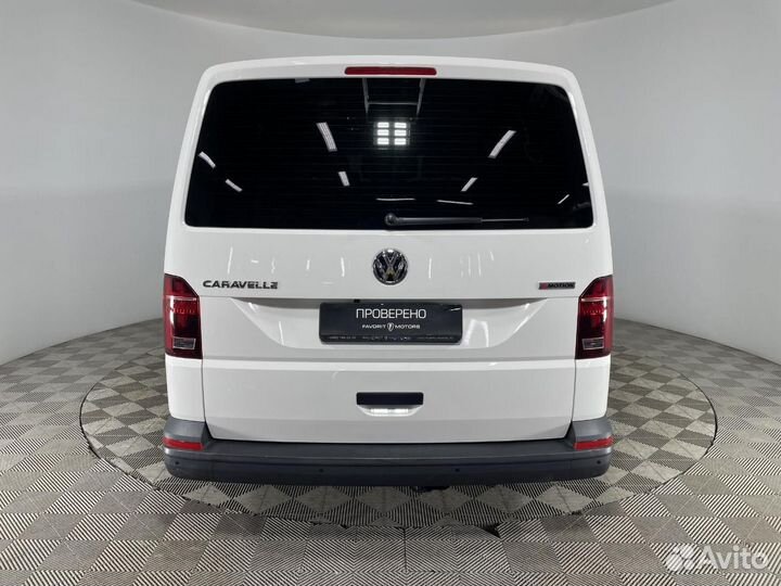 Volkswagen Caravelle 2.0 AMT, 2019, 80 000 км