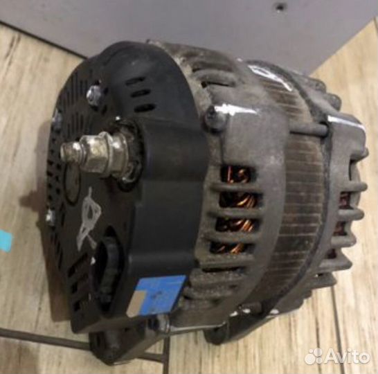 Генератор Nissan Serena 2.0 MR20