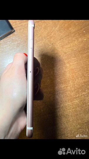 Телефон iPhone 6s