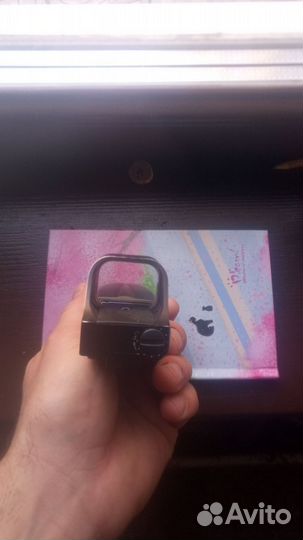 Коллиматорный прицел Bushnell holosight