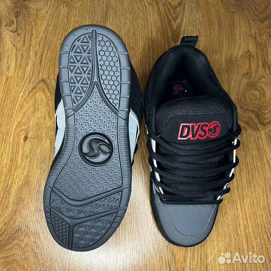 Dvs globe osiris circa dc shoes