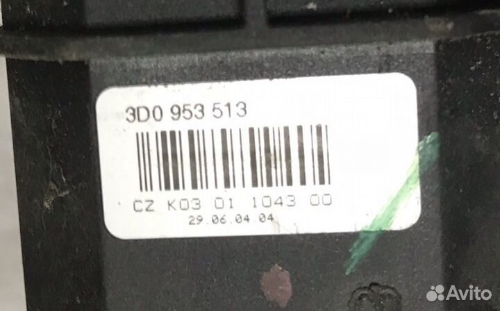 Переключатель поворотов Volkswagen Tuareg 2010