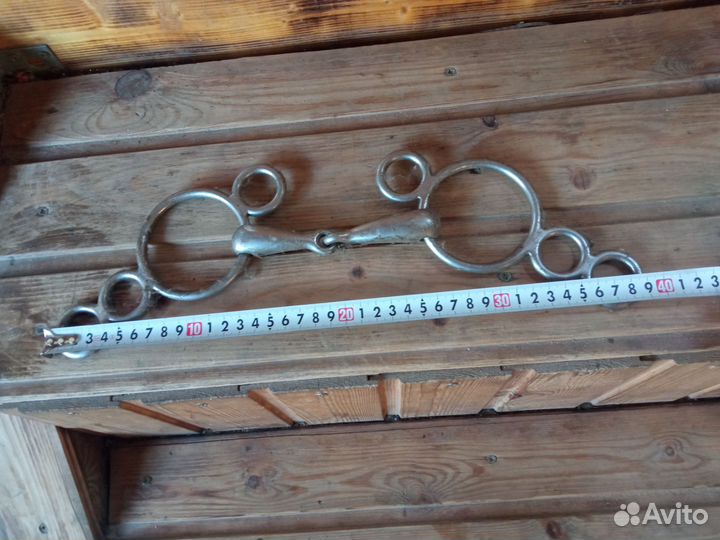 Трензель для лошади