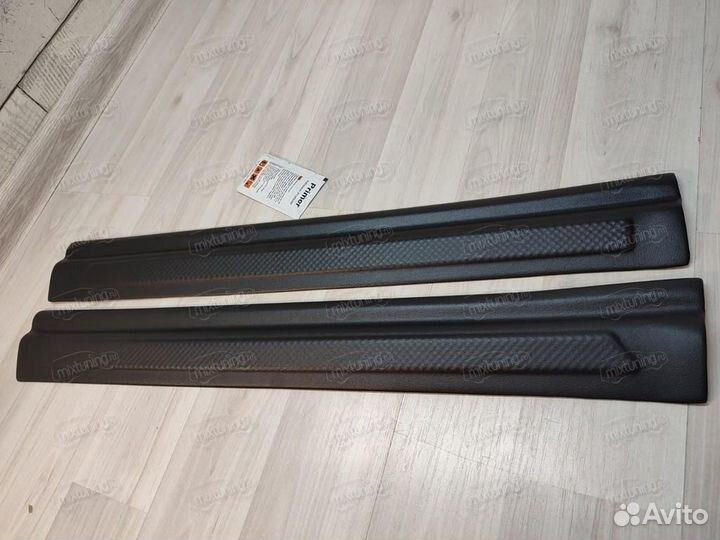 Накладки на пороги Mercedes Vito 2003-2014 (новые)