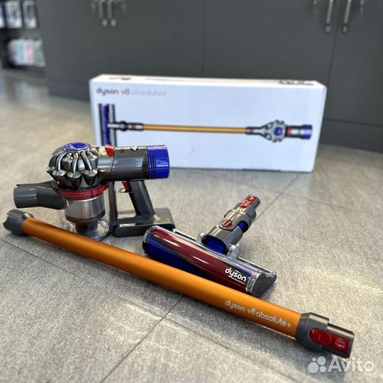 Dyson v8 absolute+