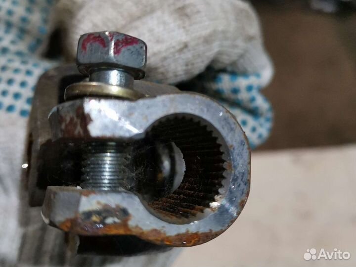 Рулевой карданчик Lancer 9