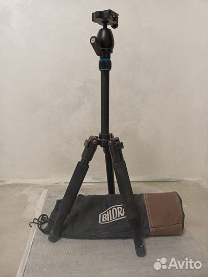Штатив для фотоаппарата Bilora