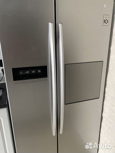 Холодильник side by side LG