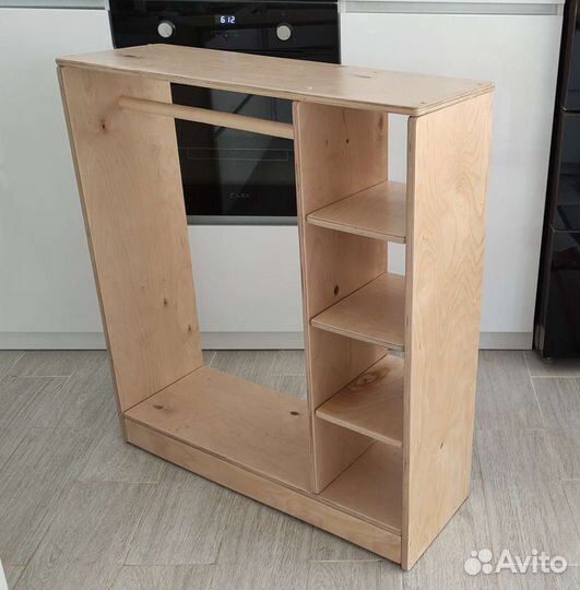 Шкафчик для принцессы по монтессори