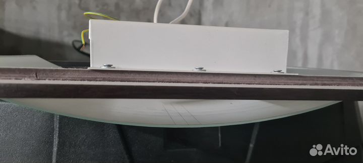 Светильник потолочный