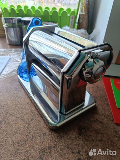 Лапшерезка-тестораскатка