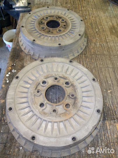 Тормозные барабаны