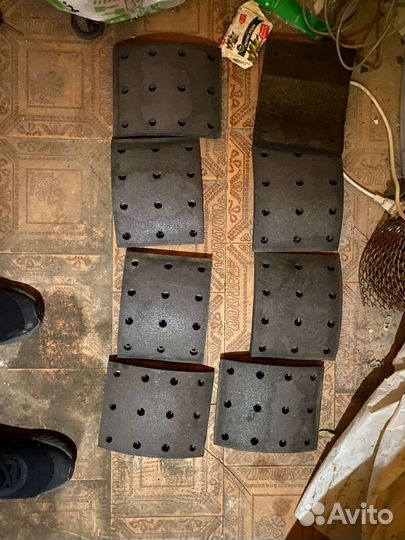 Накладки тормазные 19941.STD. volvo. FL 7.10