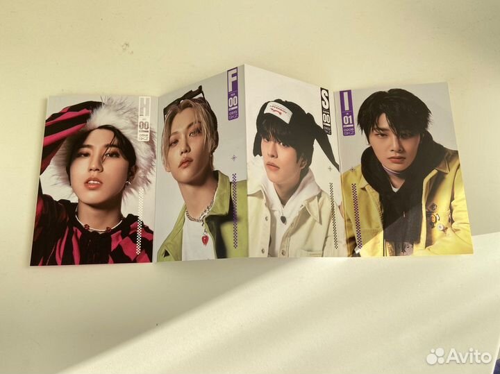 Открытки и предзаказная гармошка Stray Kids
